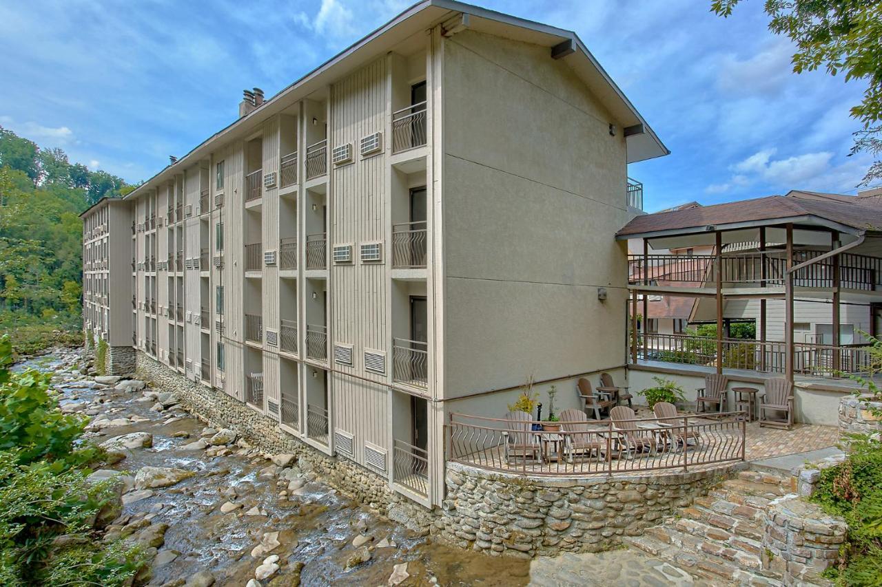Sidney James Mountain Lodge Gatlinburg Exterior photo